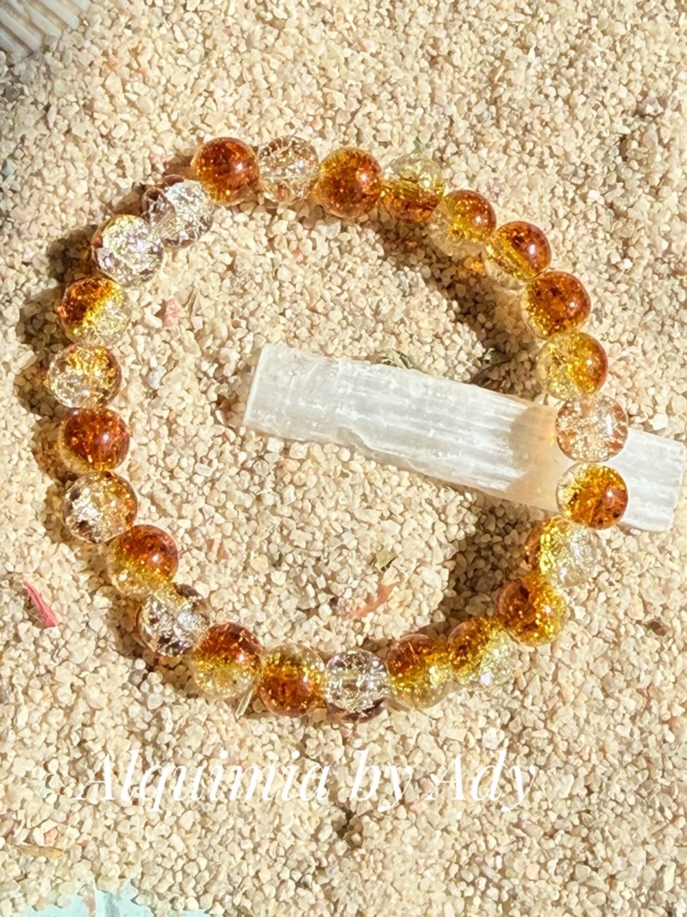 QUARTZ Amber and Gold Sparkle Crackle Bead Bracelet